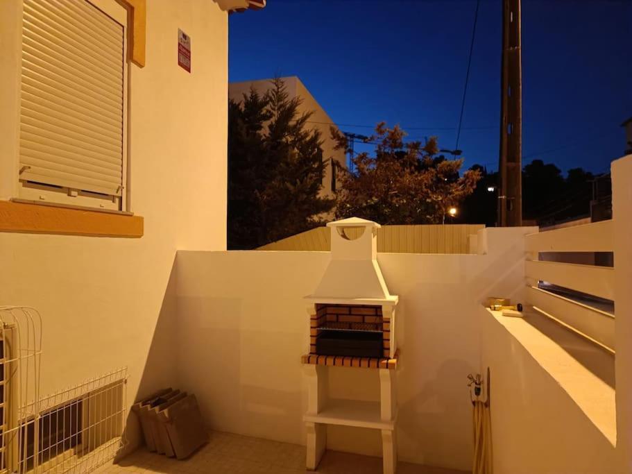 Casa Da Praia Da Poca - Apartamento Lirio Estoril Eksteriør billede