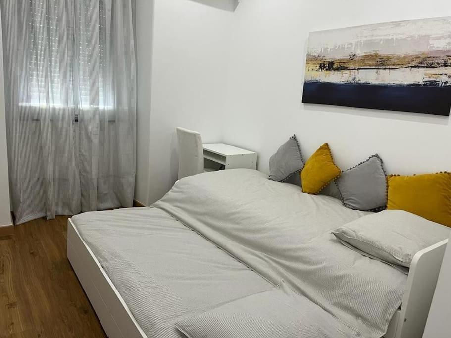 Casa Da Praia Da Poca - Apartamento Lirio Estoril Eksteriør billede